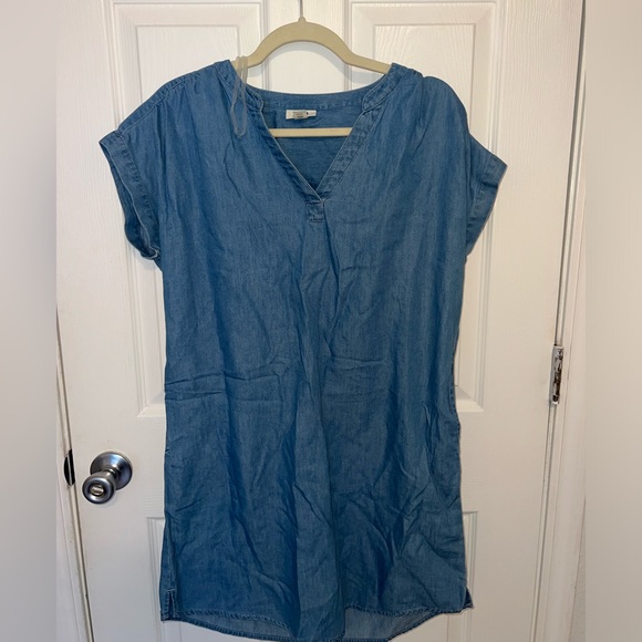 never worn! - Picture 2 of 2